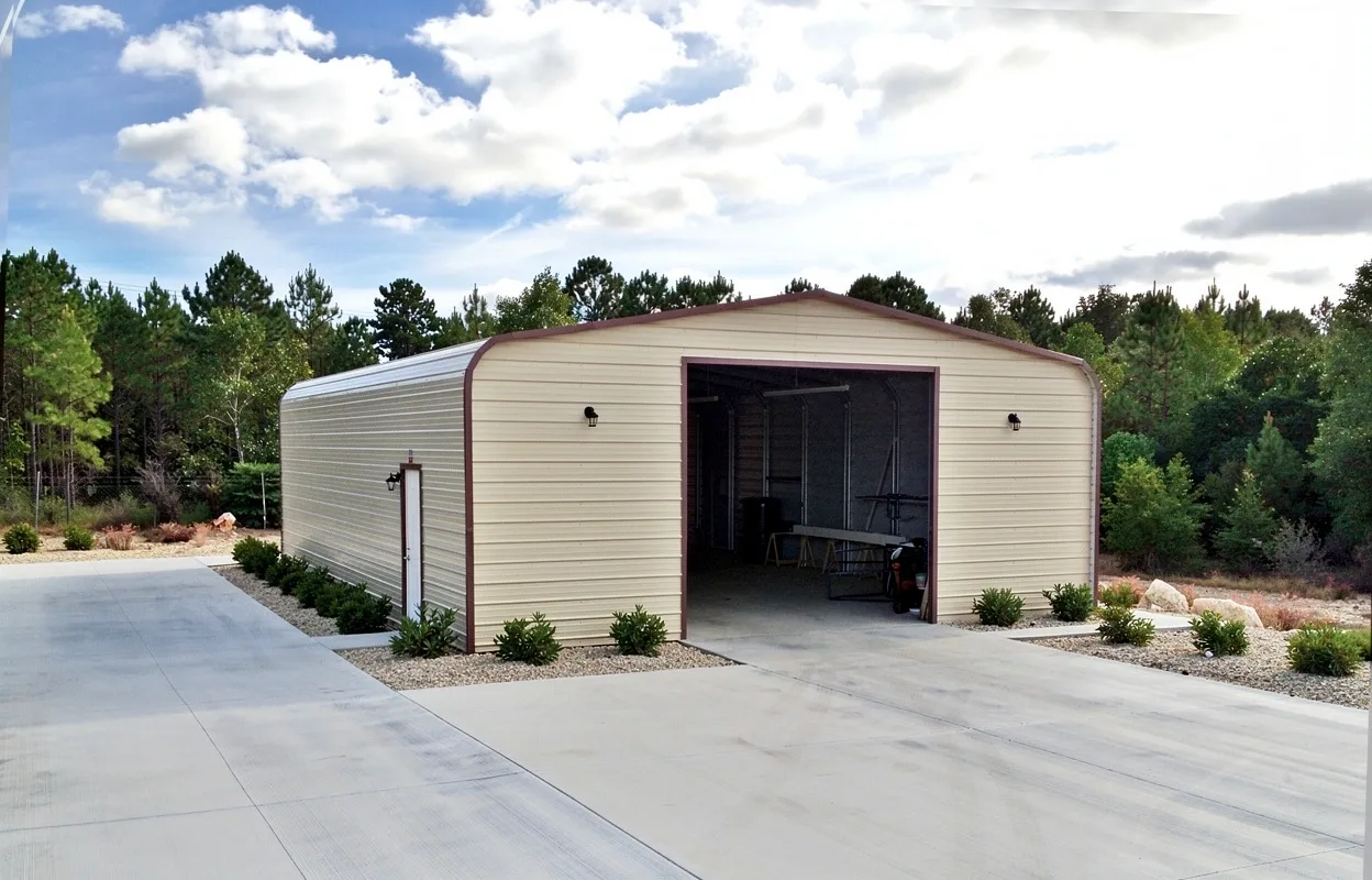 Wide-span steel garage